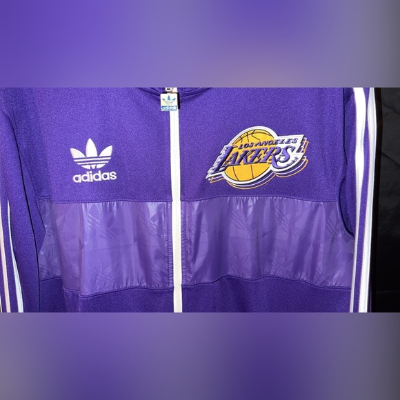 Vintage Adidas Purple Los Angeles Lakers Jacket - Picture 5 of 11